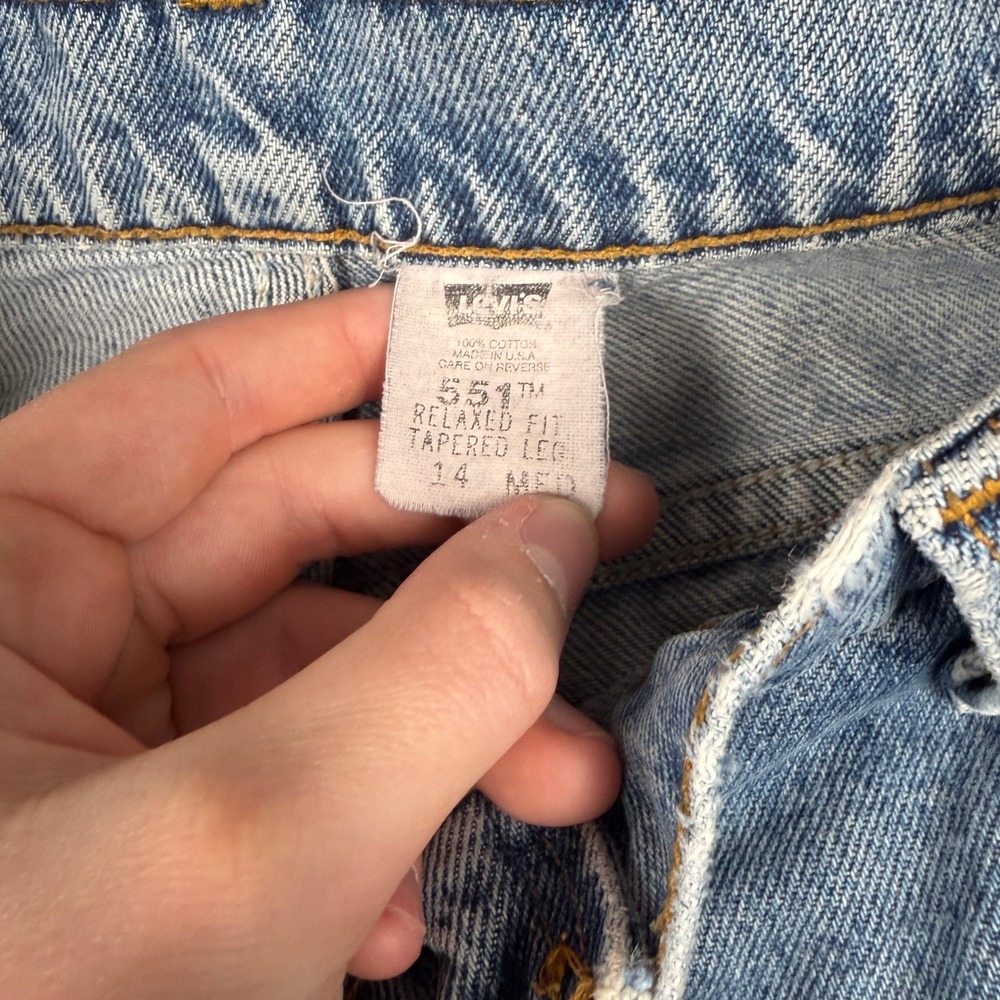 Vintage 80s Levis 551 Jeans Womens 14 MED Light Wash Relaxed Tapered Made in USA - Picture 7 of 15